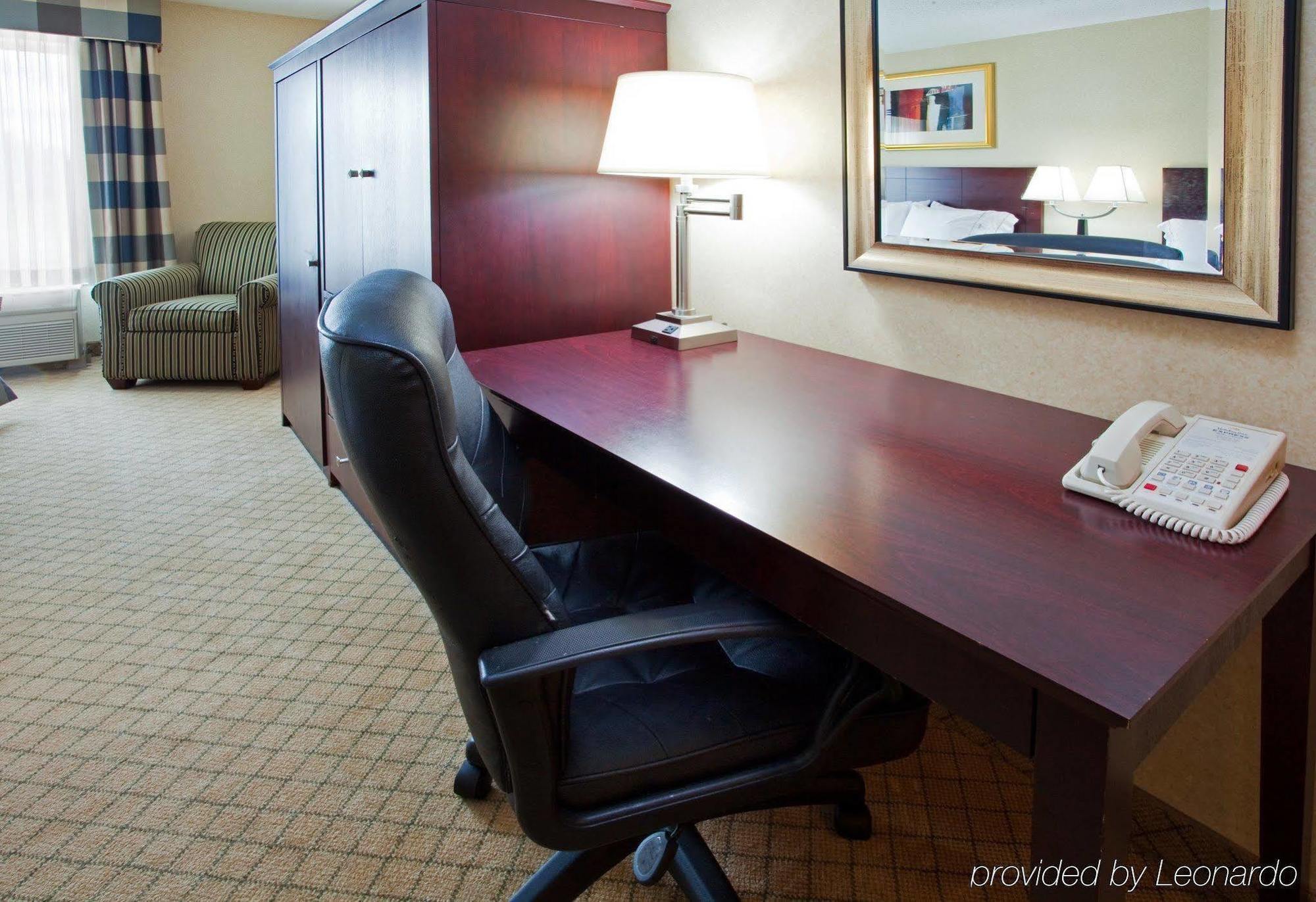 Holiday Inn Express Hotel & Suites - Concord By Ihg Kannapolis Kamer foto
