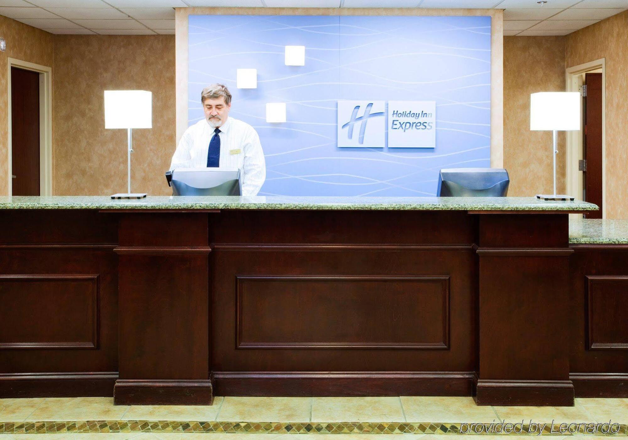Holiday Inn Express Hotel & Suites - Concord By Ihg Kannapolis Buitenkant foto